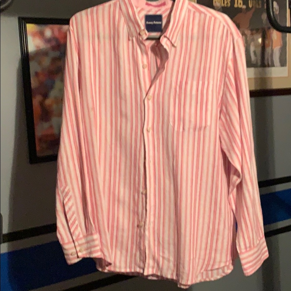 Tommy Bahama button down shirt